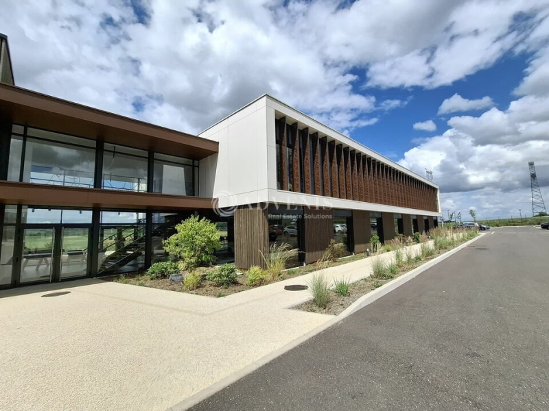 Location Bureaux SEICHAMPS (54280) - Photo 1