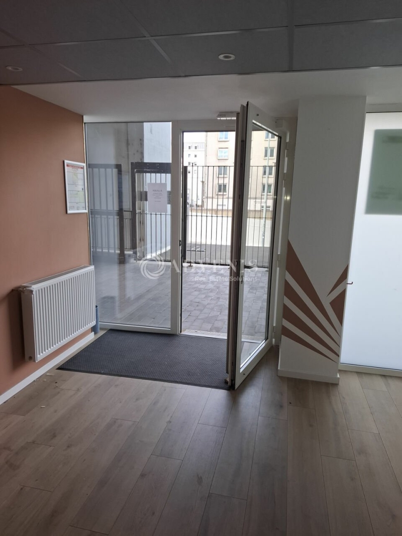 Location Commerces NANCY (54000) - Photo 2