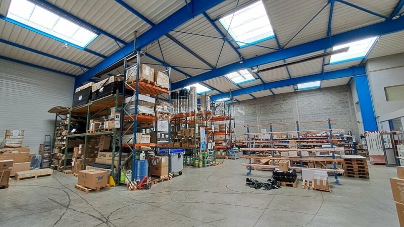 Location Activités Entrepôts NANTES (44300) - Photo 1