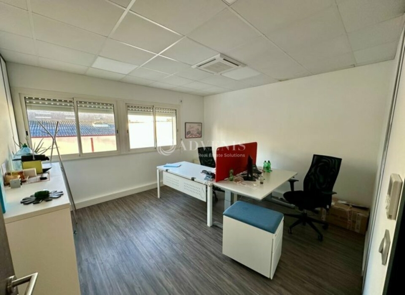 Location Bureaux et activités légères SAINTE LUCE SUR LOIRE (44980) - Photo 4