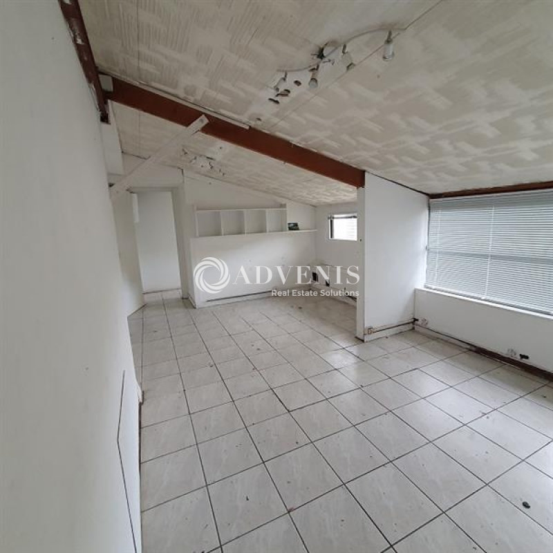 Location Activités Entrepôts LES SORINIERES (44840) - Photo 3