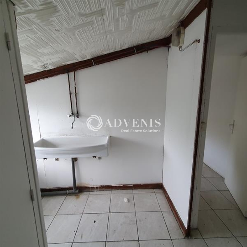Location Activités Entrepôts LES SORINIERES (44840) - Photo 4