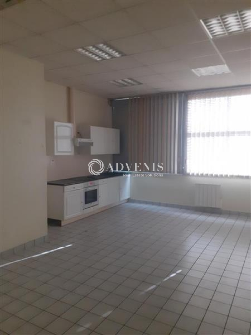 Location Bureaux SAINT AIGNAN GRANDLIEU (44860) - Photo 9