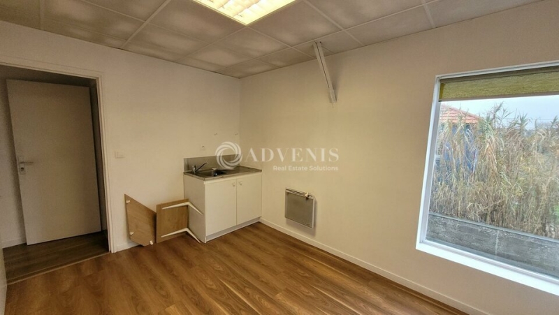 Vente Investisseur Activités Entrepôts REZE (44400) - Photo 10