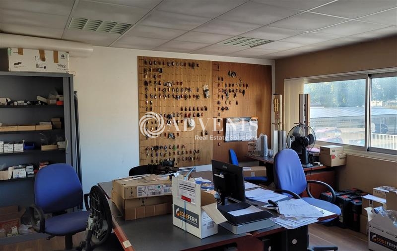 Location Activités Entrepôts REZE (44400) - Photo 3
