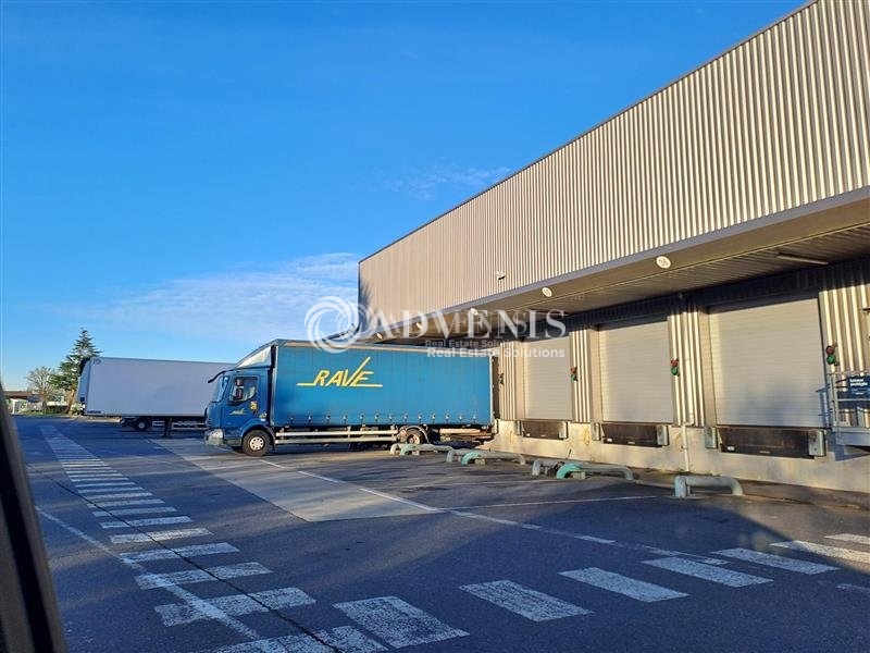 Location Entrepôts THOUARE SUR LOIRE (44470) - Photo 1