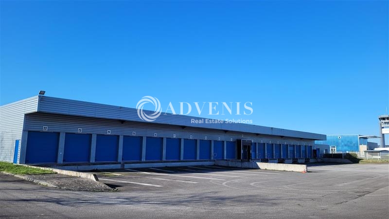 Location Entrepôts SAINT AIGNAN GRANDLIEU (44860) - Photo 1