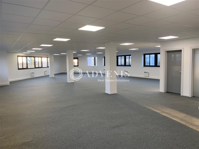 Location Bureaux BOUGUENAIS (44340) - Photo 2