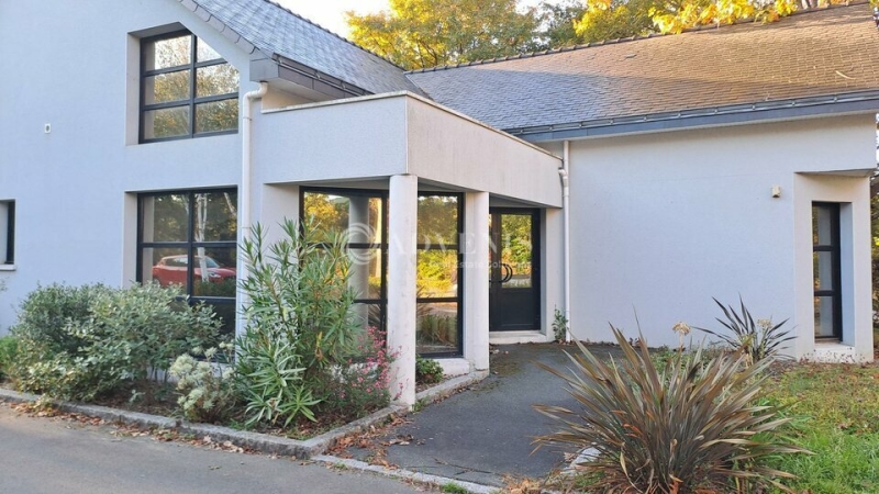 Location Bureaux CARQUEFOU (44470) - Photo 2