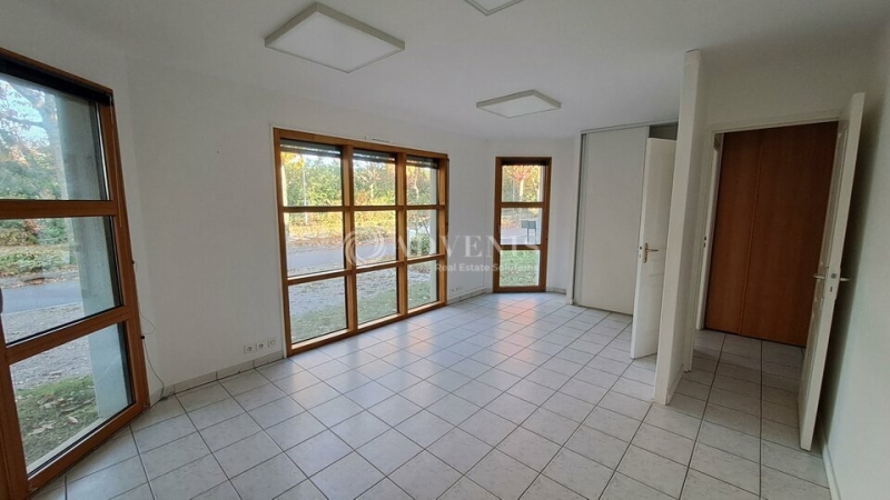 Location Bureaux CARQUEFOU (44470) - Photo 4