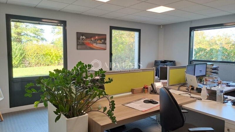 Location Bureaux CARQUEFOU (44470) - Photo 4