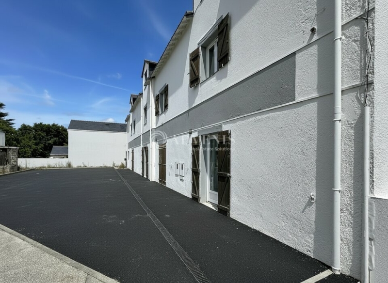 Vente Investisseur Commerces TREILLIÈRES (44119) - Photo 1