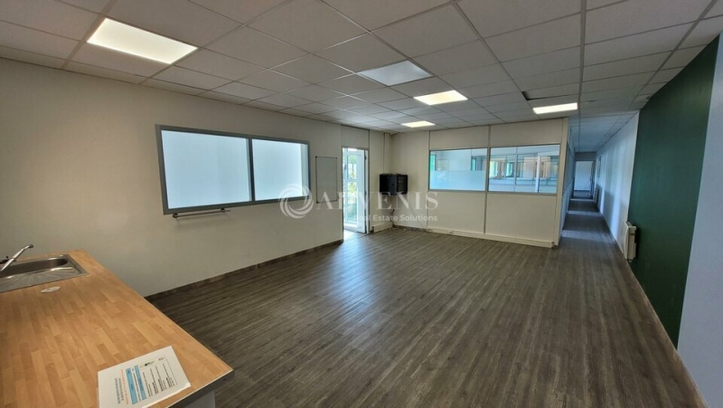 Location Activités Entrepôts TREILLIERES (44119) - Photo 9