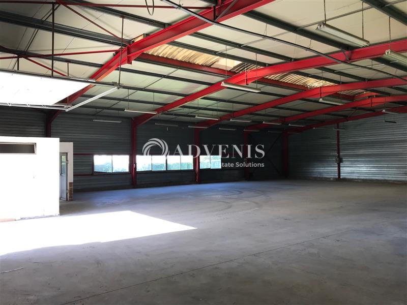 Location Entrepôts SARAN (45770) - Photo 2