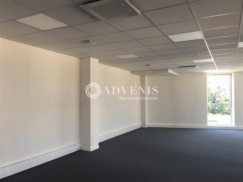 Vente Investisseur Bureaux ORLEANS (45000) - Photo 4