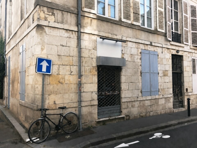 Vente Investisseur Bureaux ORLEANS (45000) - Photo 2