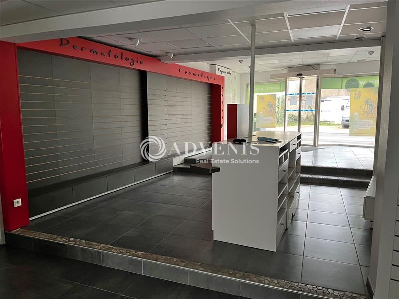 Location Commerces SAINT HILAIRE SAINT MESMIN (45160) - Photo 3