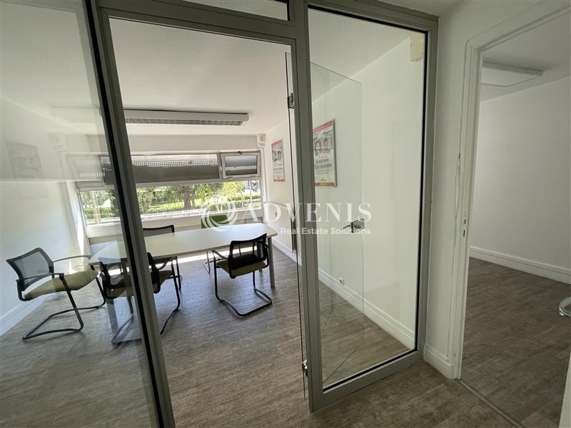 Location Commerces ORLEANS (45000) - Photo 3