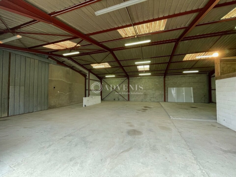 Location Activités Entrepôts SAINT PRYVE SAINT MESMIN (45750) - Photo 3