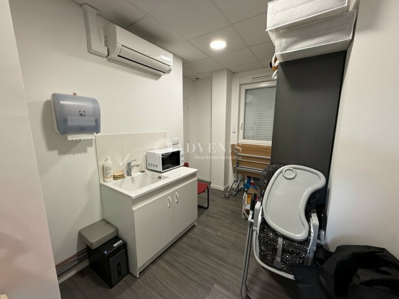 Vente Investisseur Bureaux FLEURY LES AUBRAIS (45400) - Photo 13