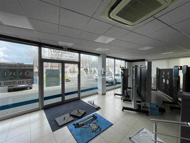 Location Commerces FLEURY LES AUBRAIS (45400) - Photo 6