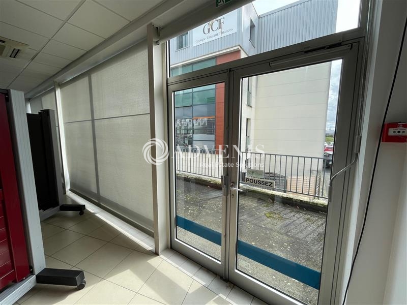 Location Commerces FLEURY LES AUBRAIS (45400) - Photo 7