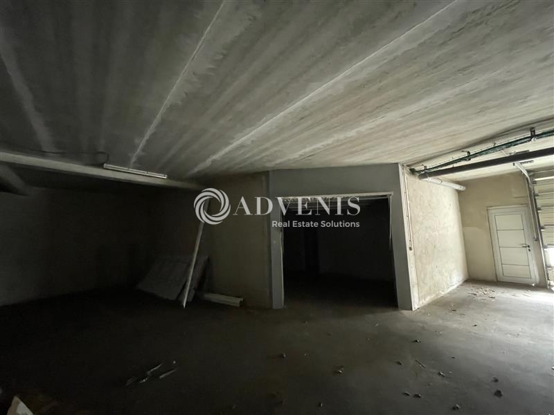 Location Commerces FLEURY LES AUBRAIS (45400) - Photo 11
