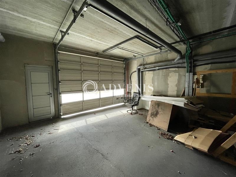 Location Commerces FLEURY LES AUBRAIS (45400) - Photo 12