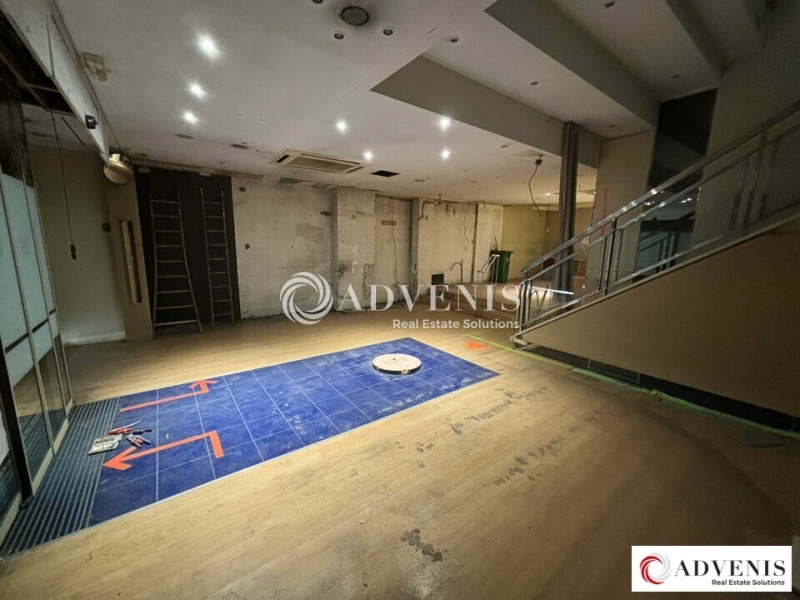 Location Commerces ORLÉANS (45000) - Photo 2