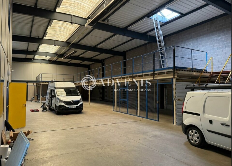 Location Activités Entrepôts LA CHAPELLE-SAINT-MESMIN (45380) - Photo 4