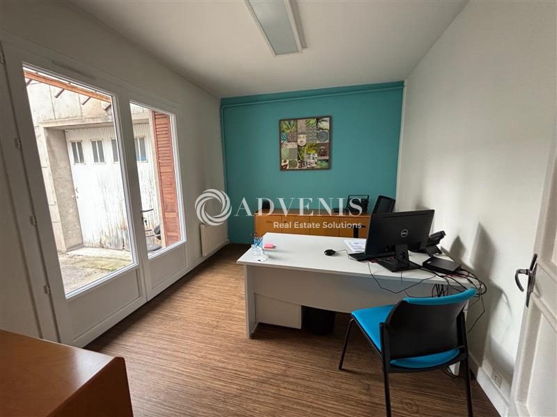 Location Commerces ORLEANS (45000) - Photo 3