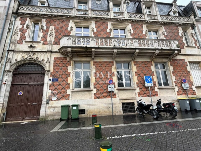 Vente Investisseur Bureaux ORLÉANS (45000) - Photo 2