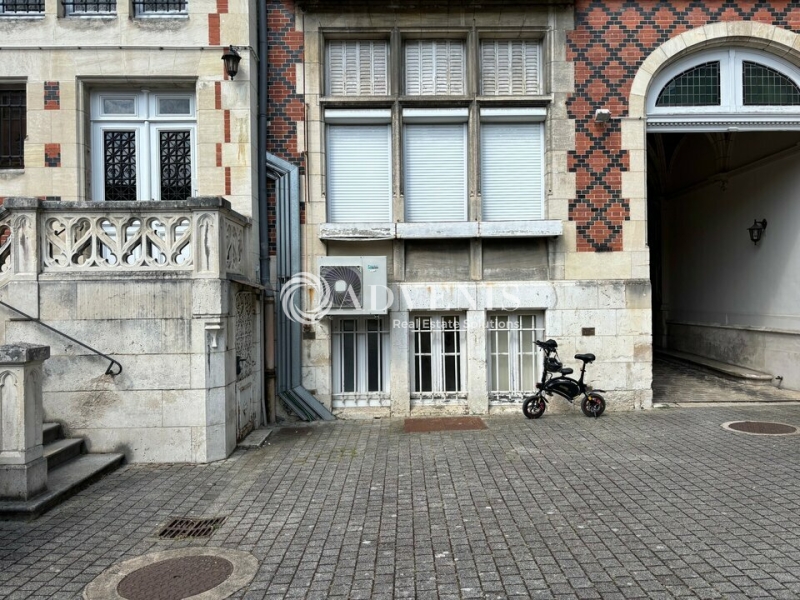Vente Investisseur Bureaux ORLÉANS (45000) - Photo 4