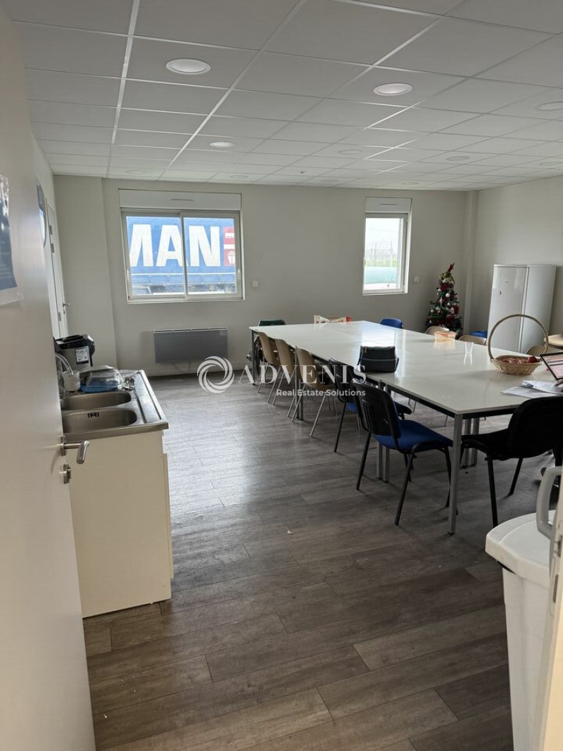 Vente Investisseur Entrepôts ARTENAY (45410) - Photo 2