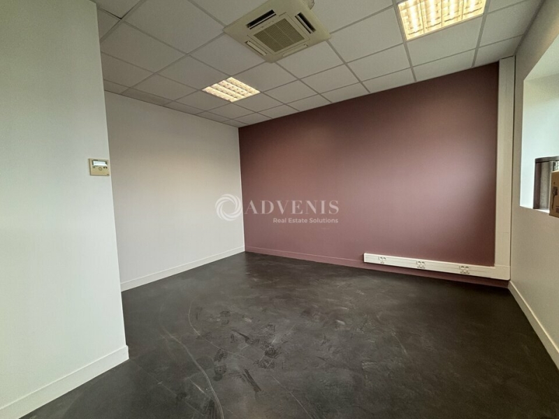Vente Investisseur Bureaux ORLEANS (45000) - Photo 2