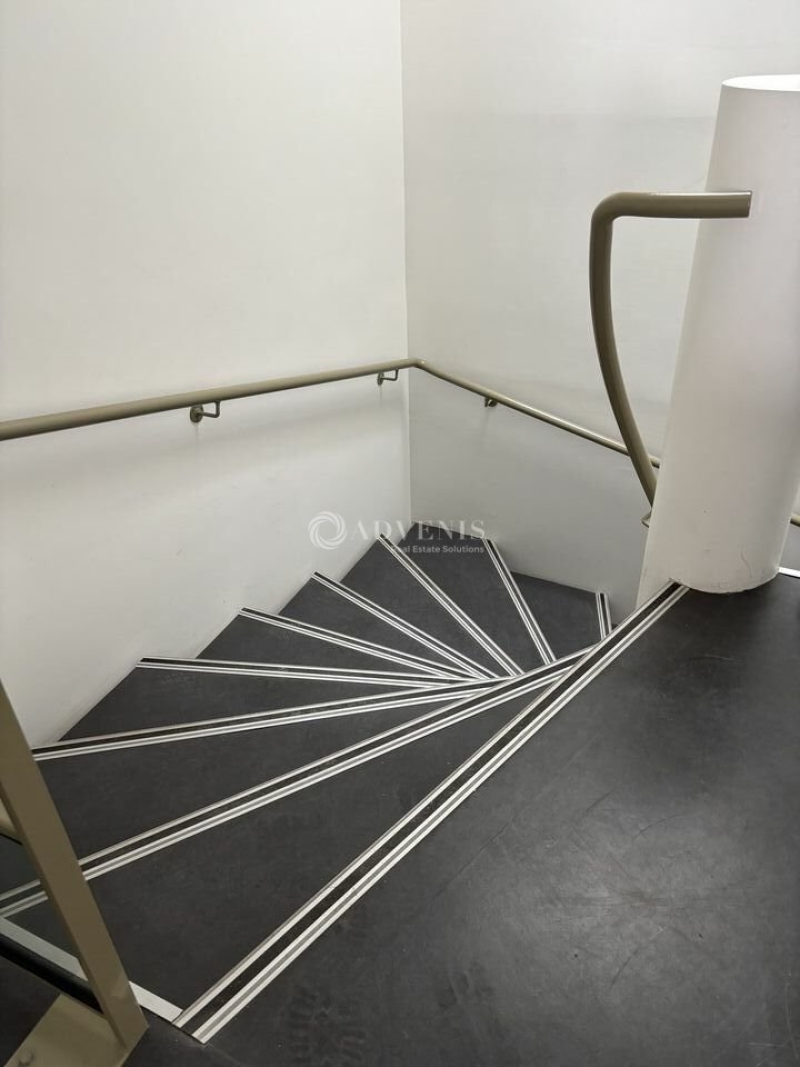 Vente Investisseur Bureaux ORLEANS (45000) - Photo 9