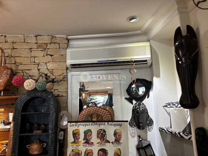 Location Commerces ORLEANS (45000) - Photo 2
