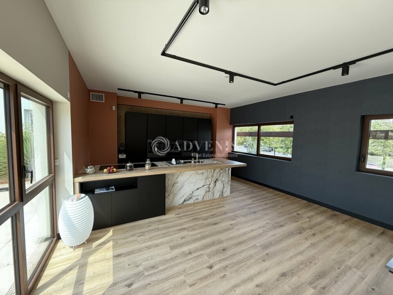 Vente Investisseur Bureaux ORLEANS (45000) - Photo 4
