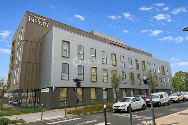 Vente Investisseur Bureaux ORLEANS (45000) - Photo 1