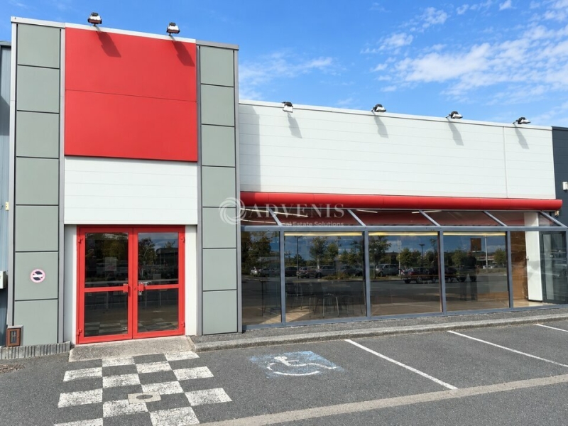 Location Commerces SARAN (45770) - Photo 1