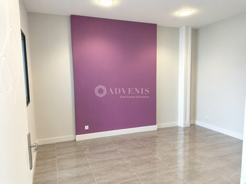Vente Investisseur Commerces FLEURY LES AUBRAIS (45400) - Photo 4