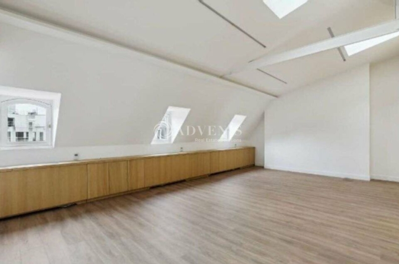 Location Bureaux PARIS (75009) - Photo 5