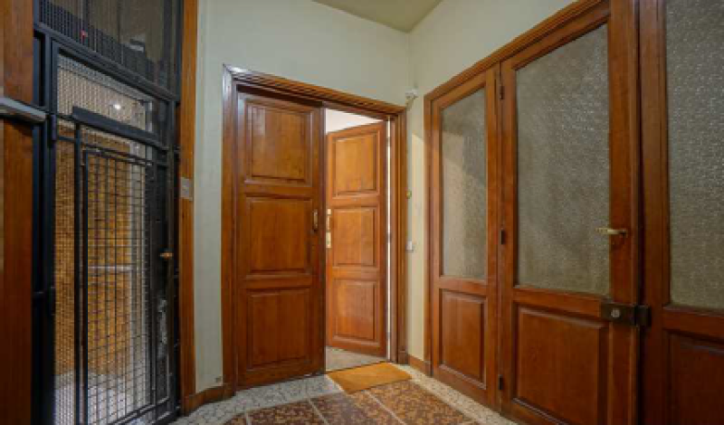 Location Commerces PARIS (75008) - Photo 14
