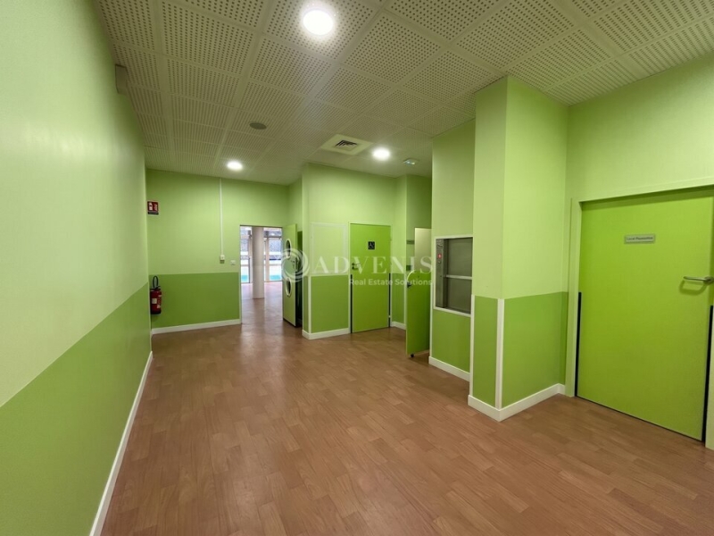 Location Bureaux PARIS (75011) - Photo 10