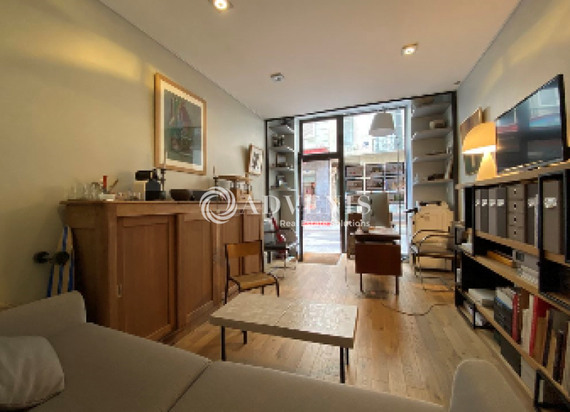 Location Commerces PARIS (75004) - Photo 2