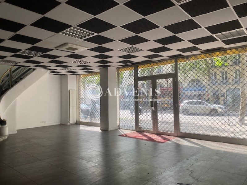 Location Commerces PARIS (75010) - Photo 1