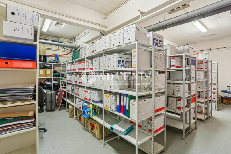 Location Bureaux PARIS (75017) - Photo 11