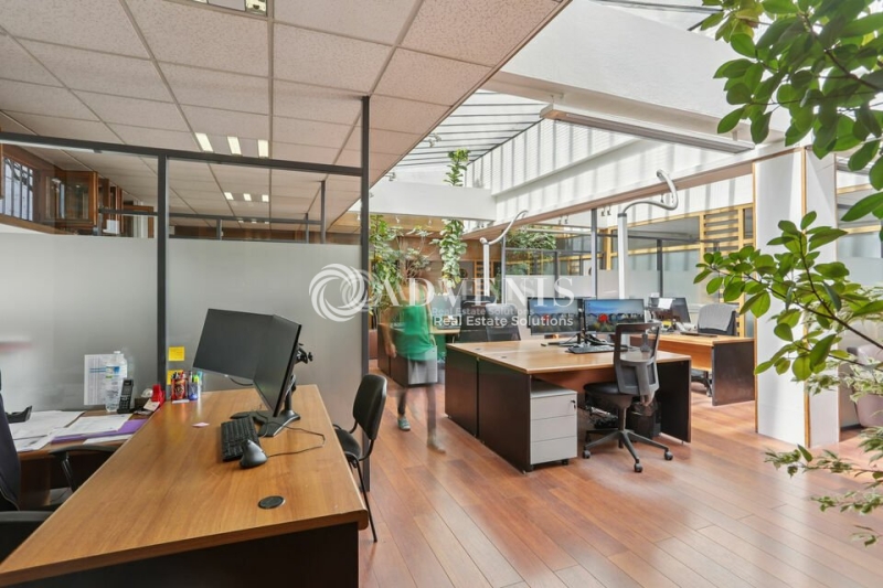 Location Bureaux PARIS (75017) - Photo 2