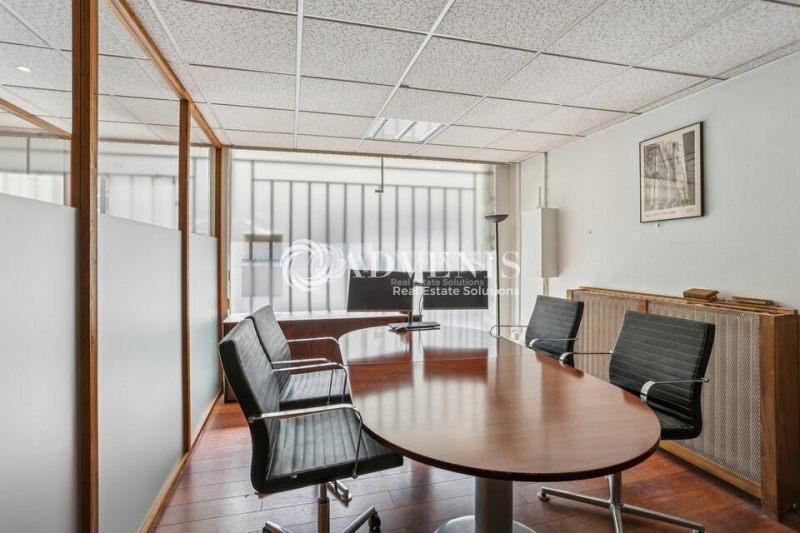 Location Bureaux PARIS (75017) - Photo 6