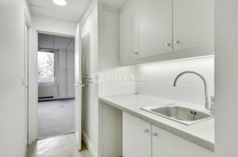 Location Bureaux PARIS (75008) - Photo 6